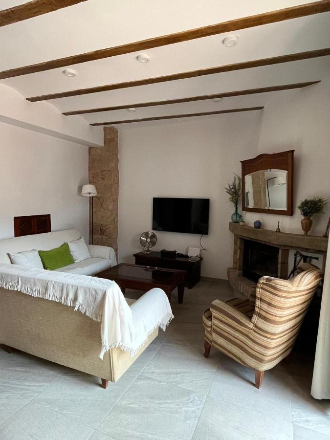 Casa Rural Verde Oliva Baños de la Encina Екстериор снимка
