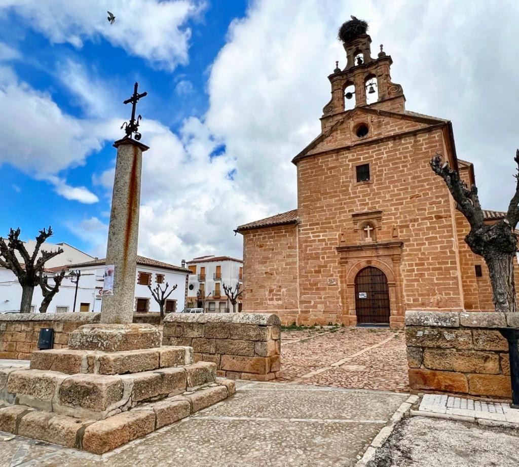Casa Rural Verde Oliva Baños de la Encina Екстериор снимка